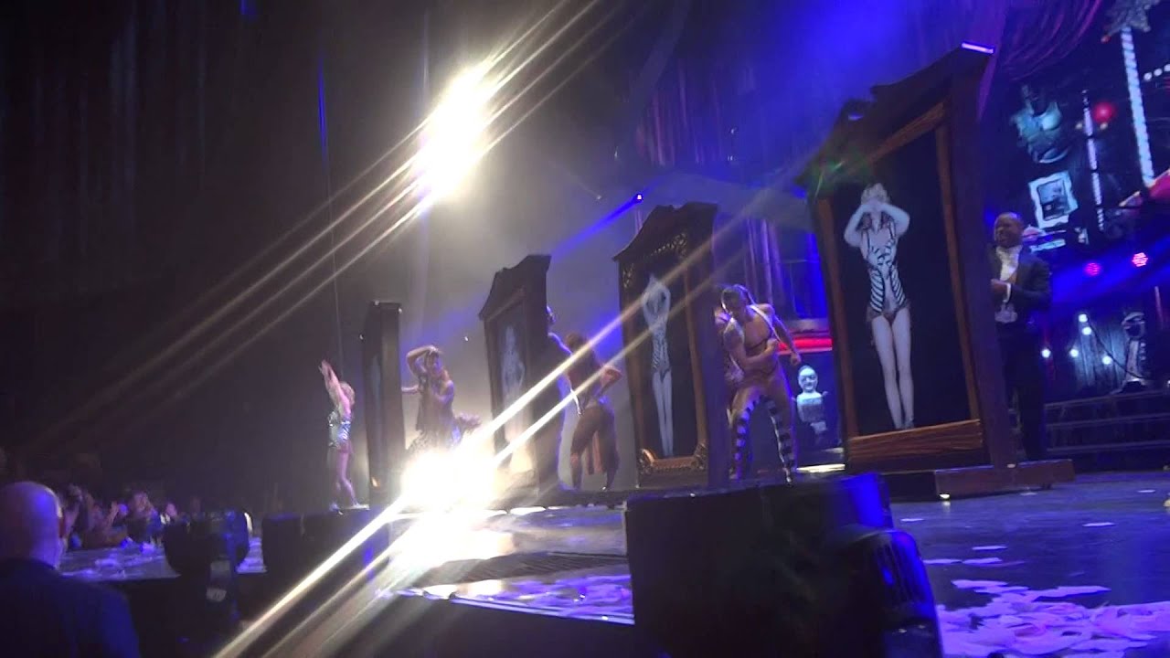 Circus, I Wanna Go, Lucky - Britney: Piece of Me Opening Night