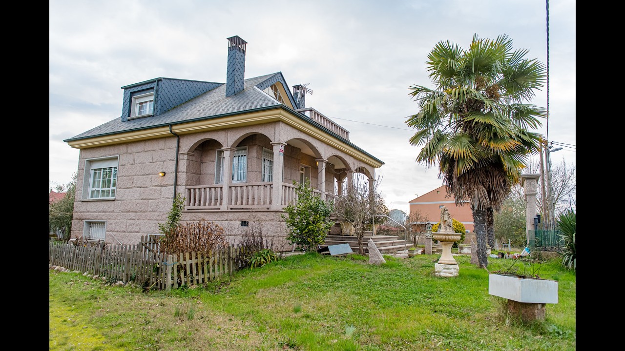 CHALET DE GRANITO DE PORRIÑO EN PONFERRADA