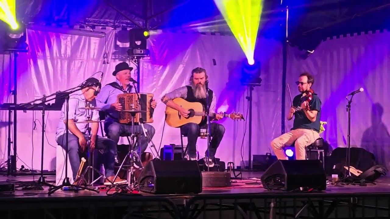 Inish Dew - Tell God and the Devil - Camoël - 12/07/2025