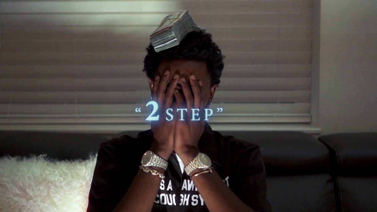 BabysWorld - 2 STEP (Official Video)