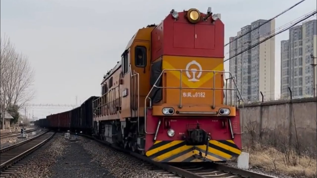Exploring the Mighty Freight Locomotive | A Day in the Life of Rail Transport!