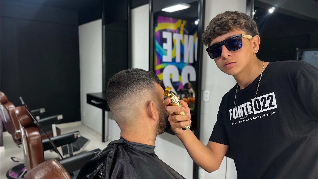 (Un día conmigo) como barbero con 15 años argentino en Brasil 😯💈