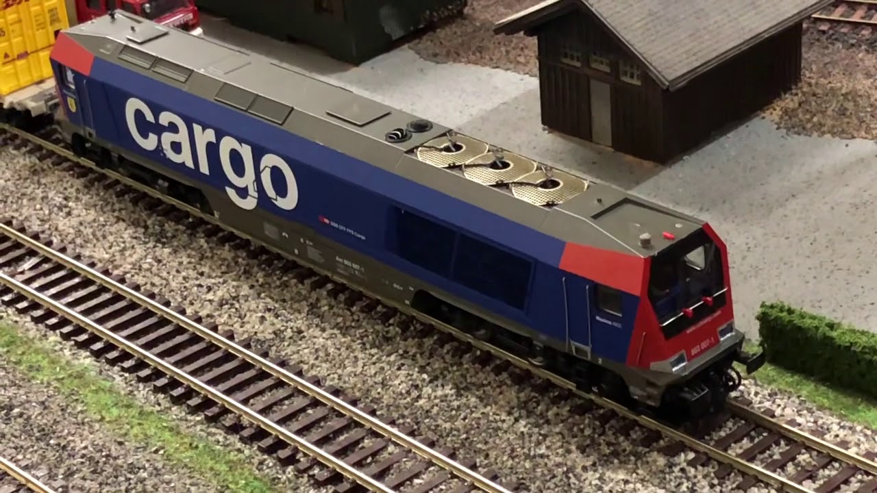 Am 863 Cargo Voith Maxima 40CC DCC Sound