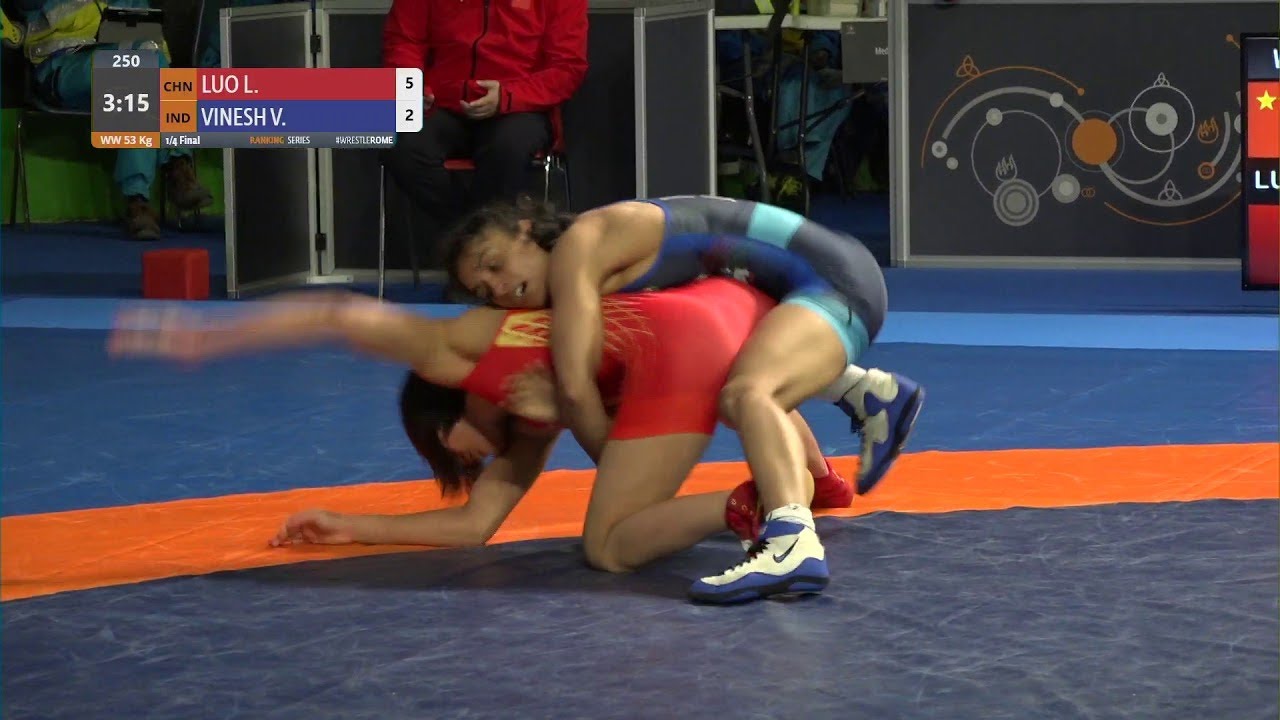 L. LUO (CHN) v. V. VINESH (IND) | WW 53 kg | 1/4