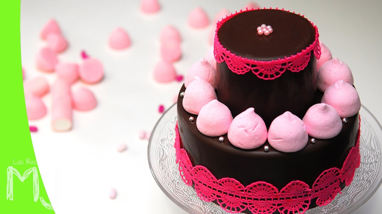 Tarta piñata de chocolate con sorpresa en su interior