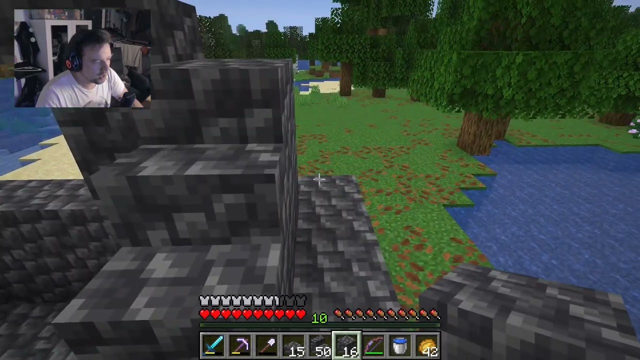 Schaffen wir es dieses Jahr Formel1 zu spielen? Erstmal Minecraft!