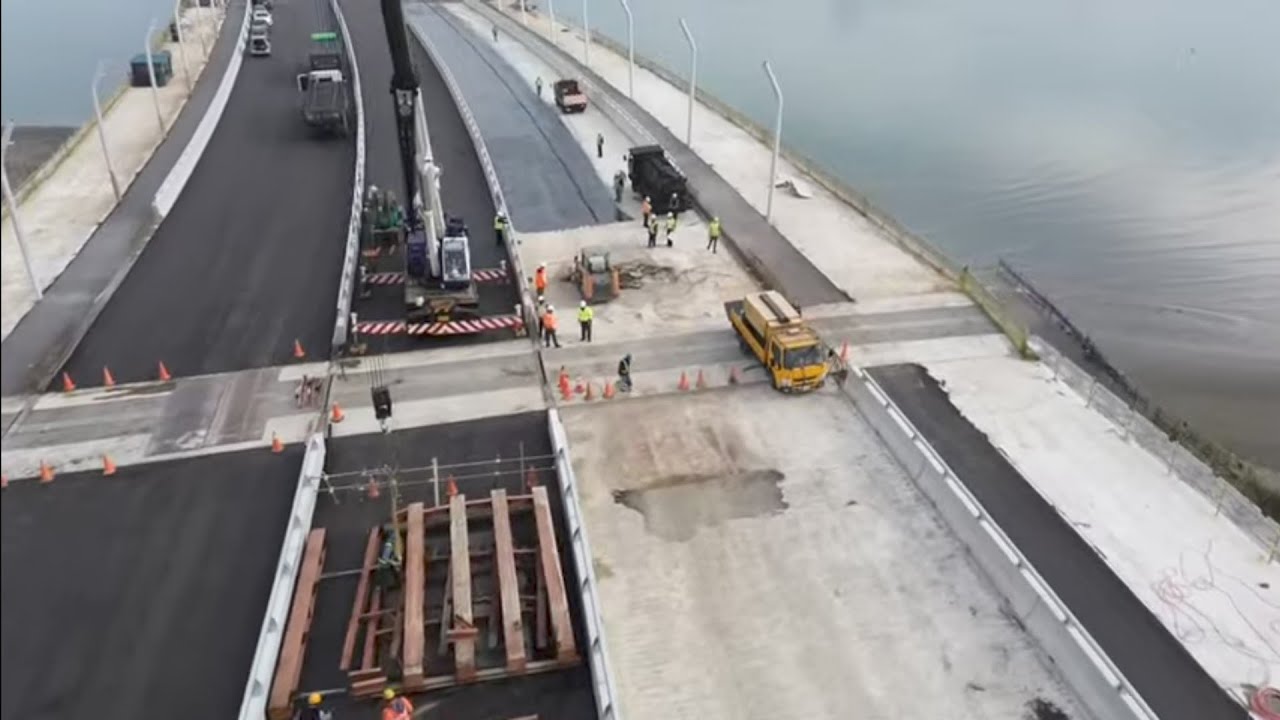 2026.02.05  淡江大橋 河中段施工概況近距觀察 空拍 LIVE 直播