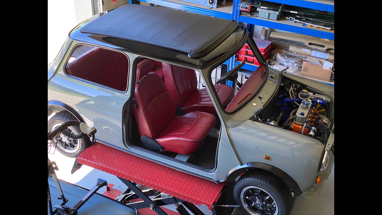 Classic Mini Culture -Part 19- Automatic Shifter refresh and install