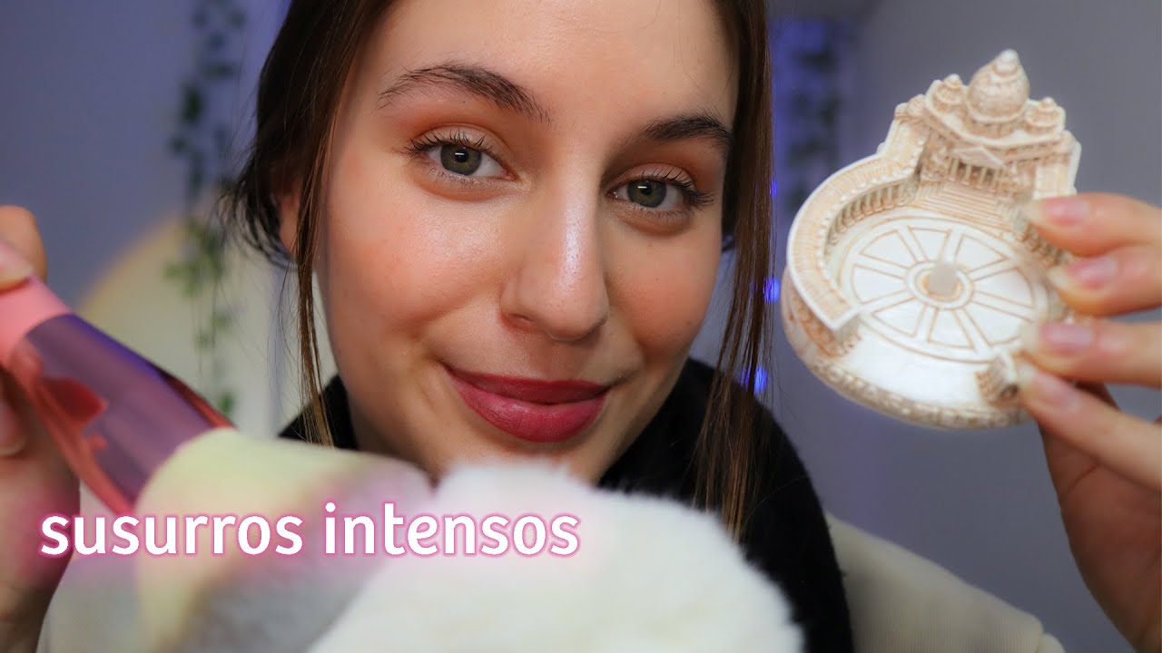ASMR - SUSURROS intensos muy CERCA DE TI (+ visuales y brushing) 💙