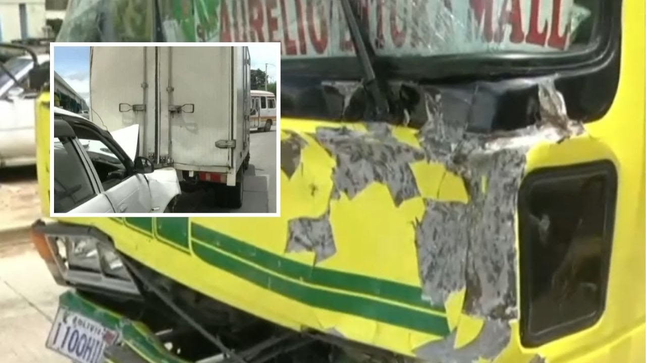Accidente en Santa Cruz: pasajeros de micro evacuados por ambulancias