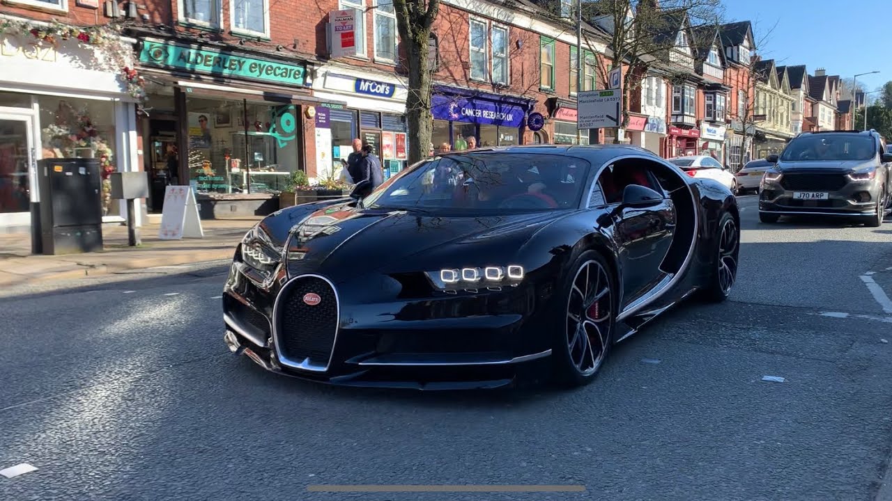 Supercar madness in Alderley Edge 2022 (Bugatti Chiron, GT12, SF90 Spider, Pista x4, Project 7…)