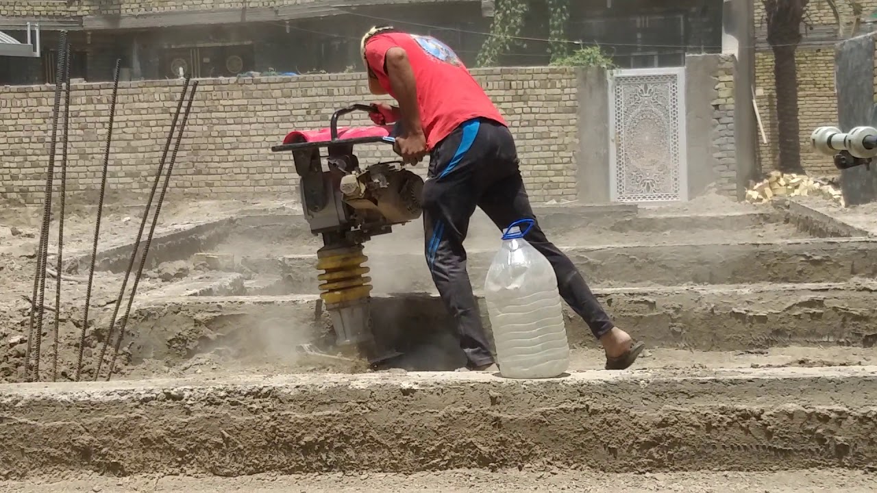 حدل  التراب بواسطه الكنغر