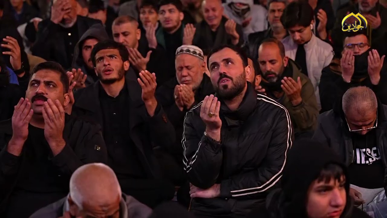 في ليلة القدر تنزل السكينة على القلوب وتُفتح أبواب السماء لكل دعاء صادق.