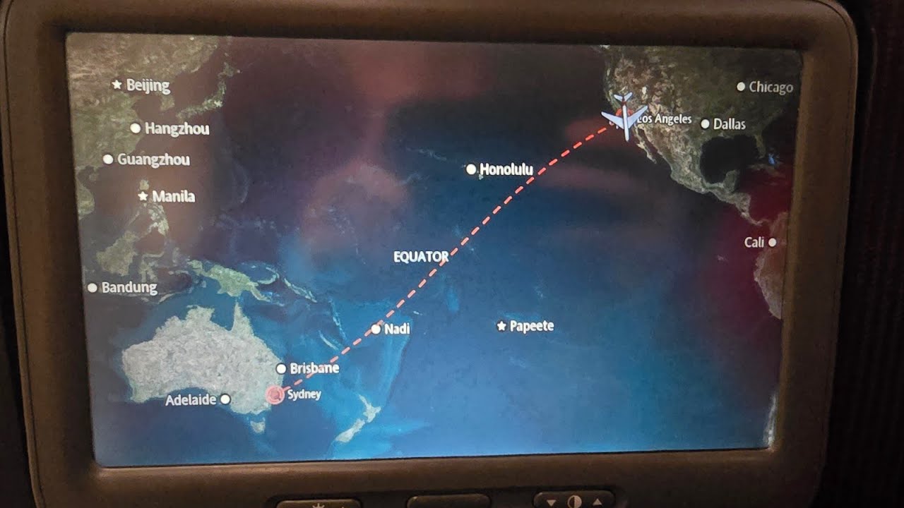 captain announcement (female captain!) on Qantas Flight 12 (LA to Sydney) (February 12th, 2025)