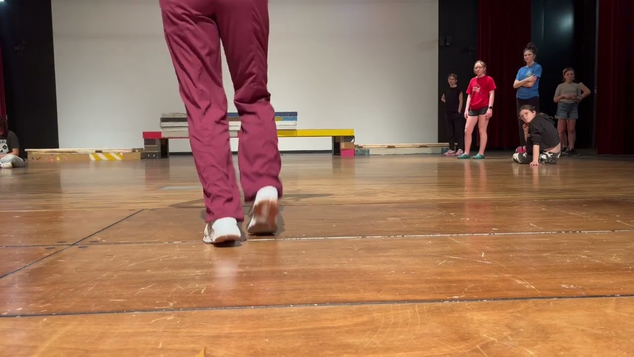 Foot work for Duloc