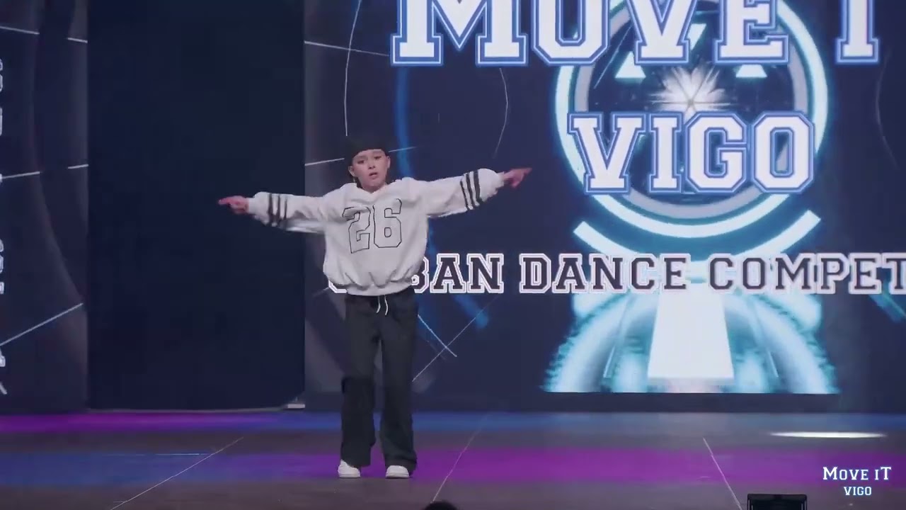 NOA ALBORÉS - CATEGORÍA MINI SOLISTA | MOVE IT VIGO 2025