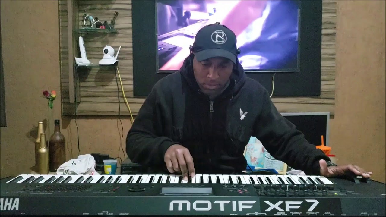 Yamaha Motif xf7 modo Song