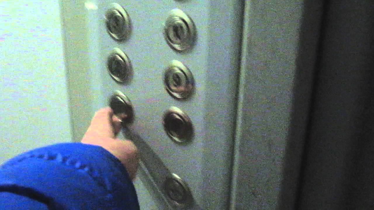 Электрические лифты Q=400,630 кг V=1 м.с