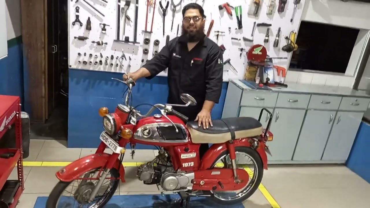 Pakistan mein aane wali sabse pahle 70 cc Honda CD 70 1973 model