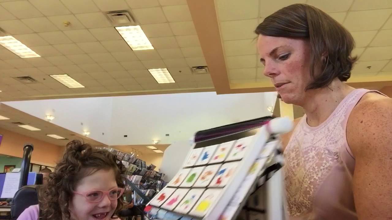 Modeling PODD while reading a book.