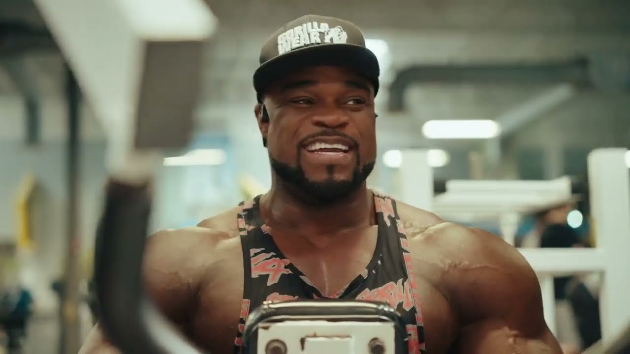 Brandon Curry 3 Days Out Mr. Olympia 2023 - Raw Workout Back & Biceps