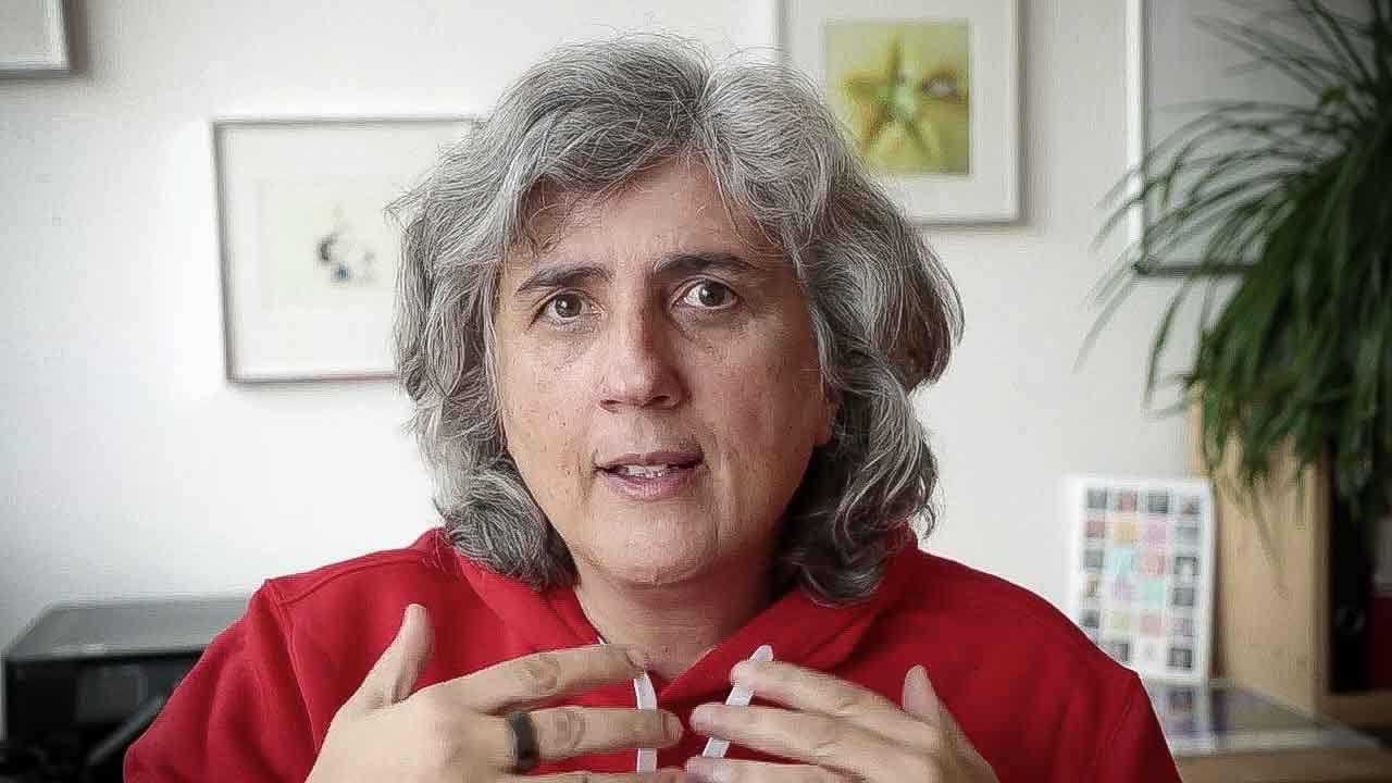 Autonomie vs. Beziehung: Das Dilemma unserer Kindheit