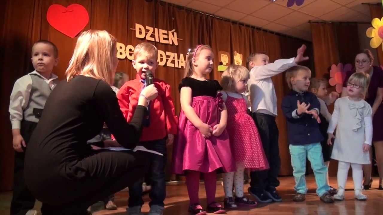 Dzień Babci i Dziadka w Przedszkolu Samorządowym w Zaniemyślu - 3 i 4-latki.