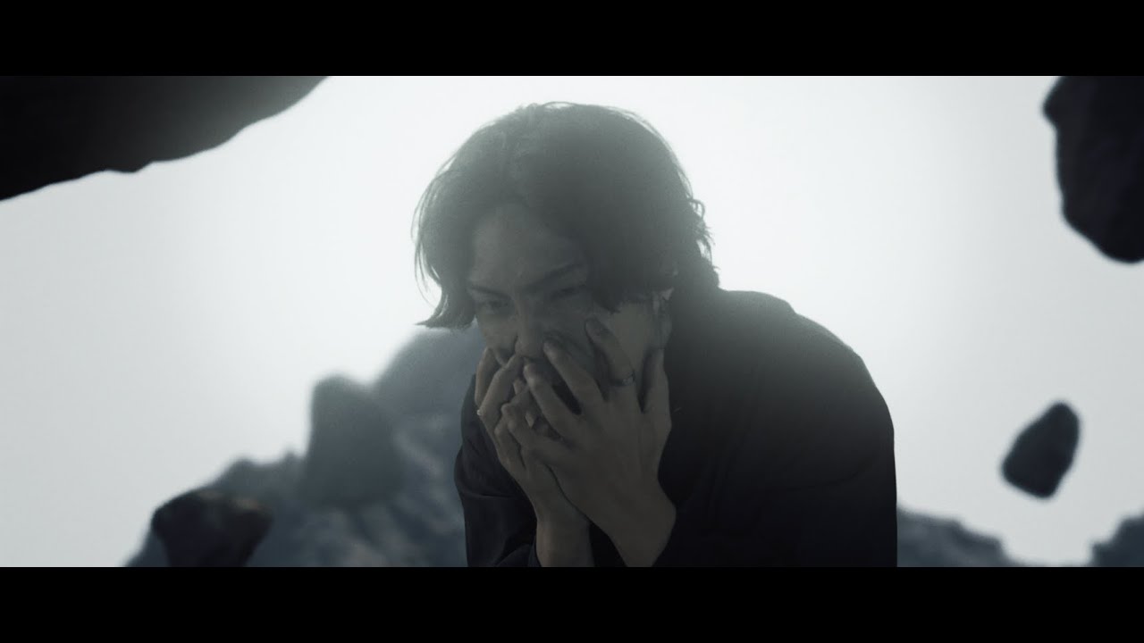 MOTIF HIVE - Frosted Leaves (Official Music Video)