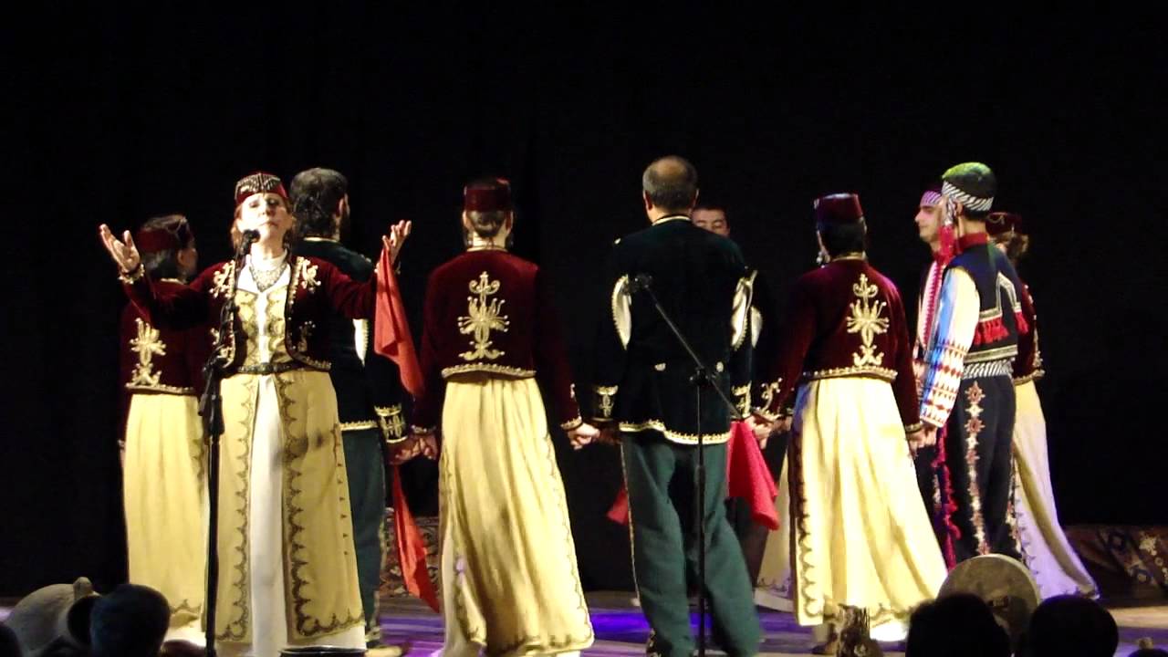 Պար բռնեմ շիրխանի , Ակունք համույթ, ազգագրական երգեր, հին հայկական երգեր
