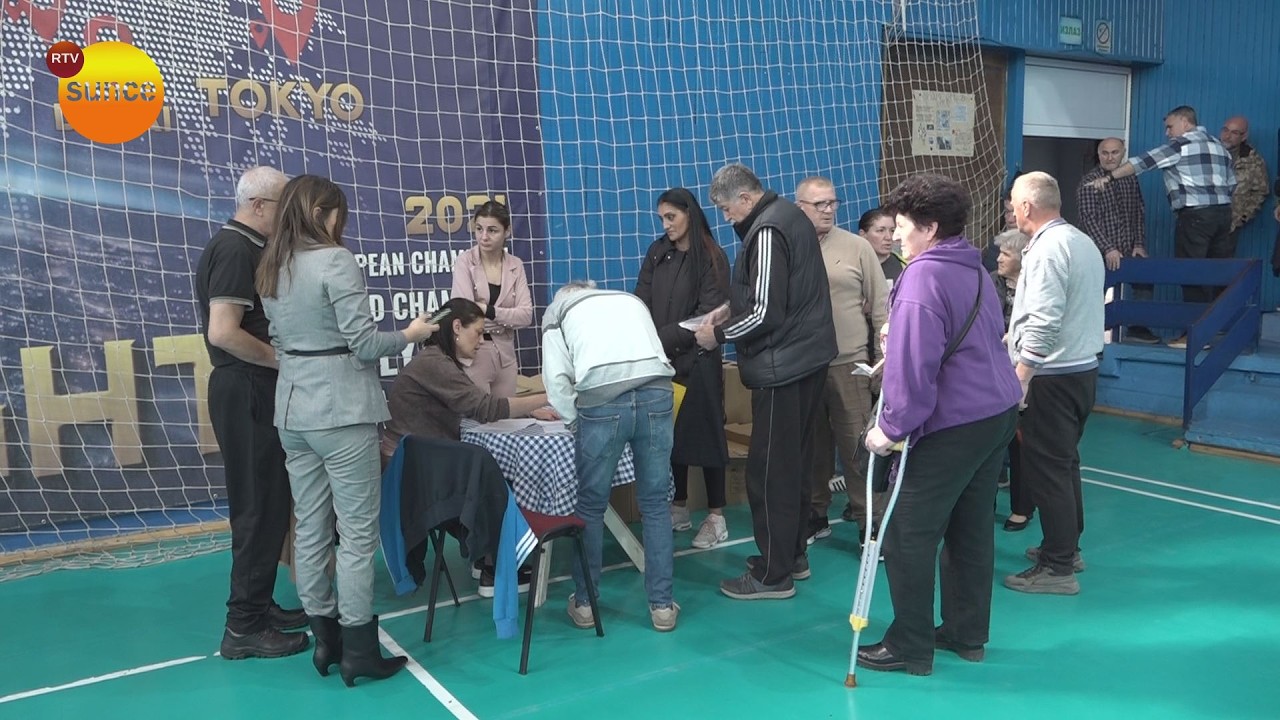 Dodeljeni paketi pomoći izbeglim i interno raseljenim porodicama