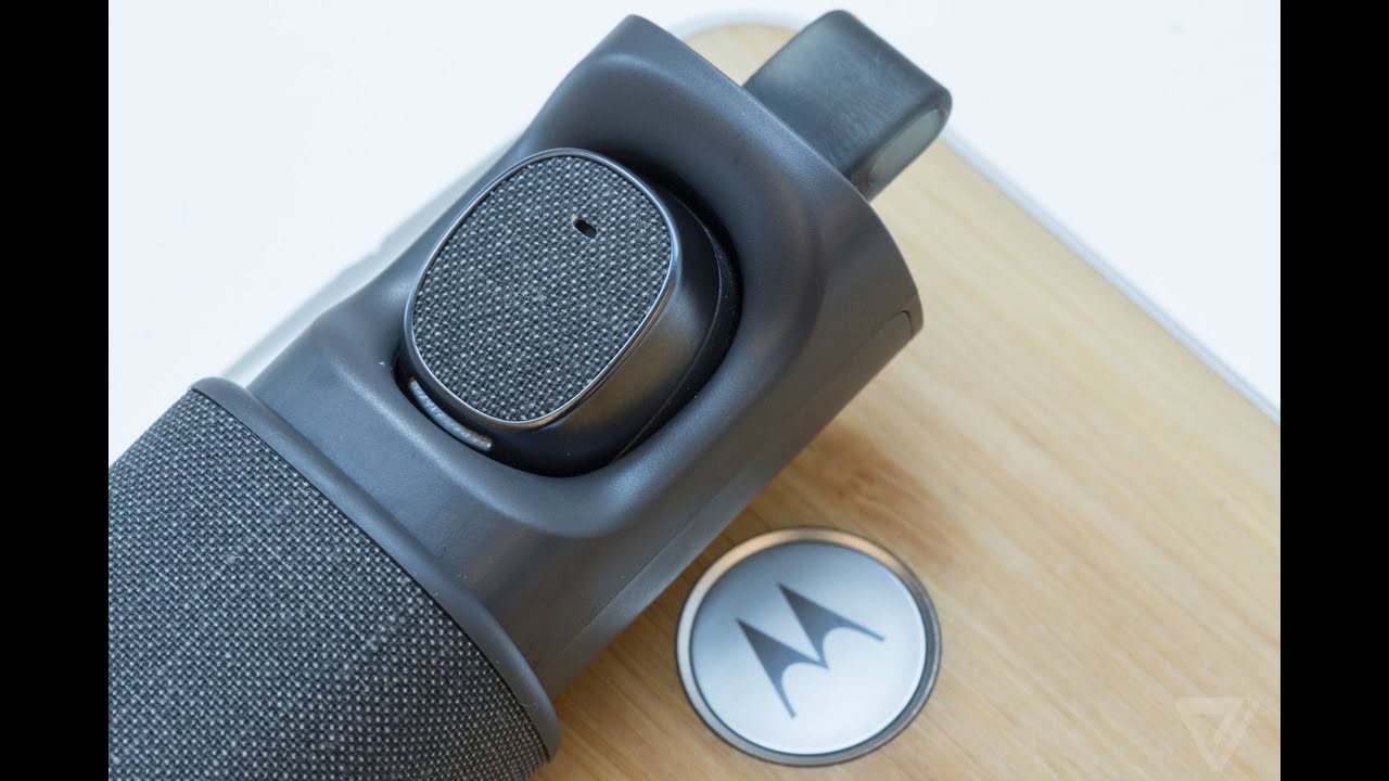 Видео обзор гарнитуры Motorola- Moto Hint
