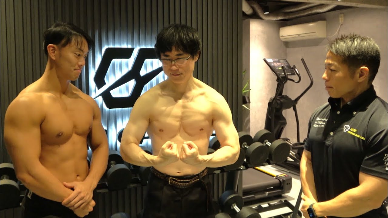 バズーカ岡田さんにポージング指導と身体の評価をしていただきました！