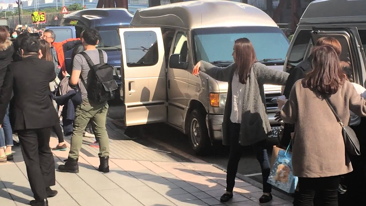 140105 EXO in Taoyuan airport