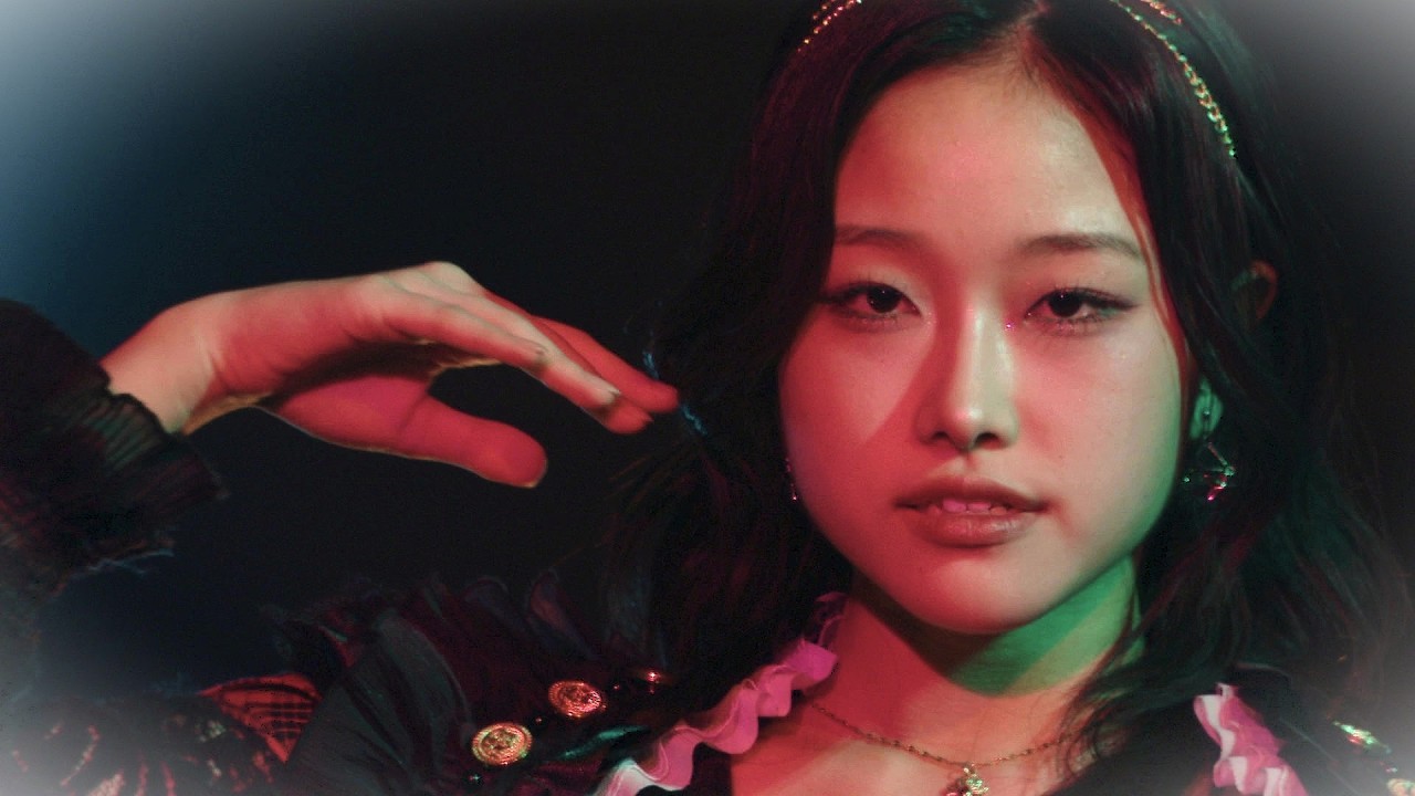 裸の裸の裸のKISS - 遠藤彩加里(Juice=Juice) [2025秋Queen of Hearts Special Flush]