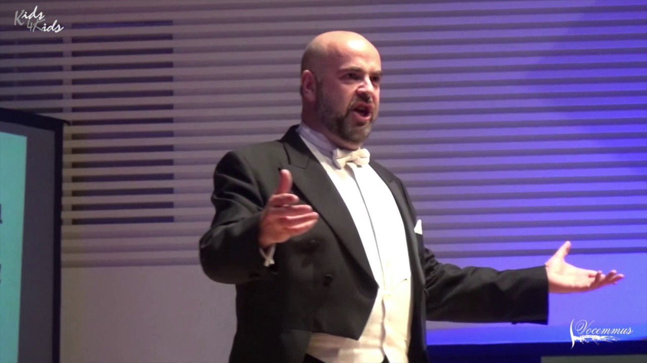 Alberto Arrabal - Prologo I Pagliacci