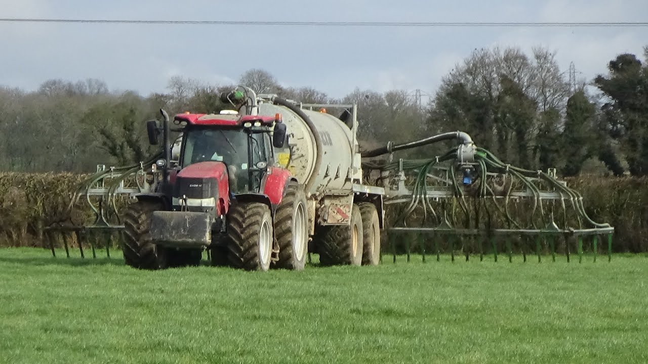Slurry Spreading with Case IH & John Deere and TWO Joskin Tankers - Slurry 2022