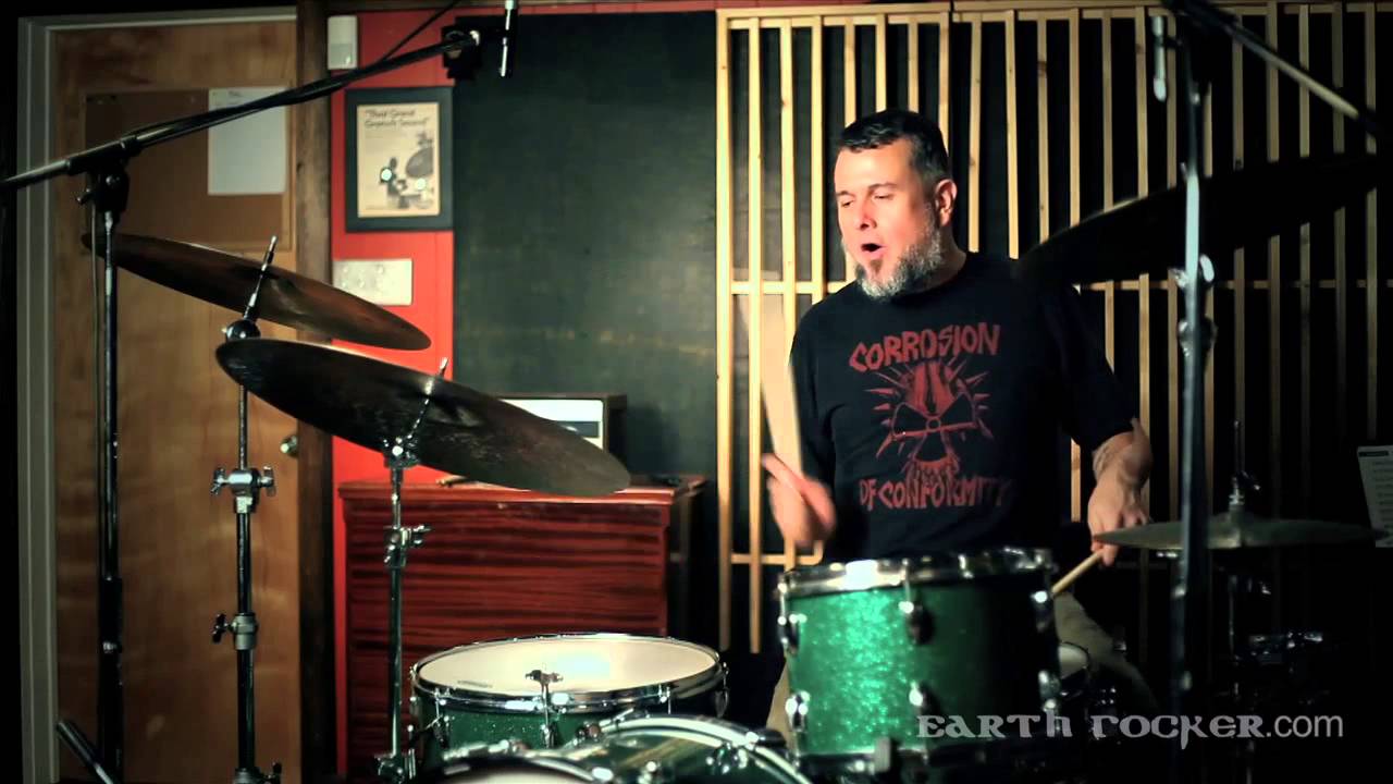 Earth Rocker: The Parrilla
