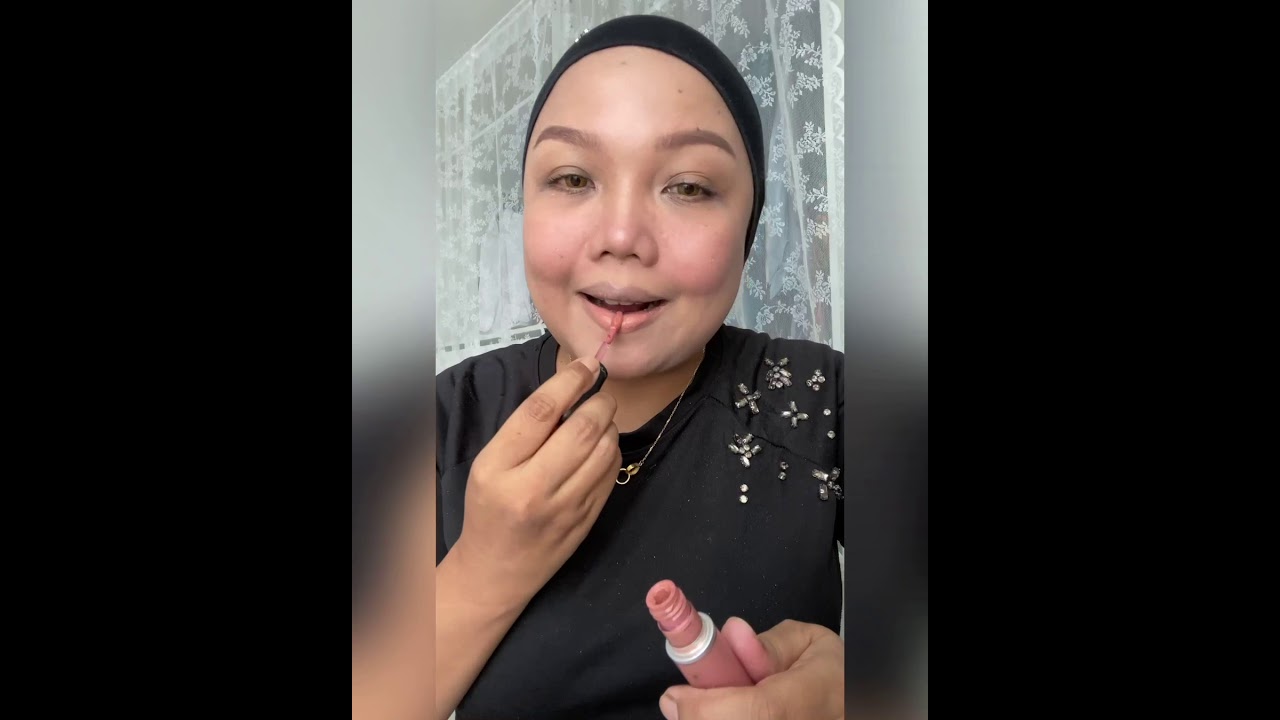 Makeup Tutorial : Makeup Simple2