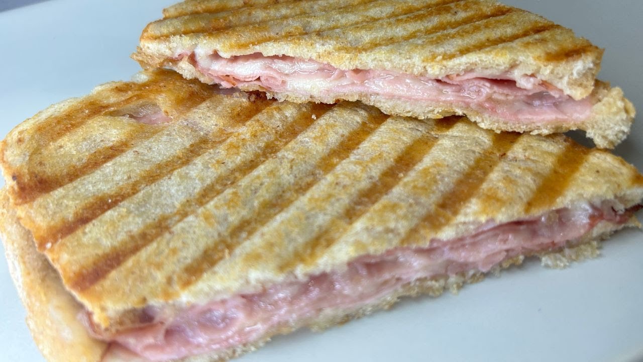 Tosta Mista - Rapido é Fácil de Fazer -  Portuguese Tosta Mista - Quick and Easy to Make