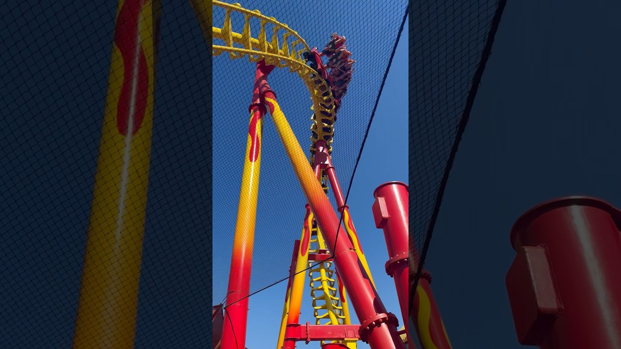 Montanha-Russa FireWhip - Beto Carrero World