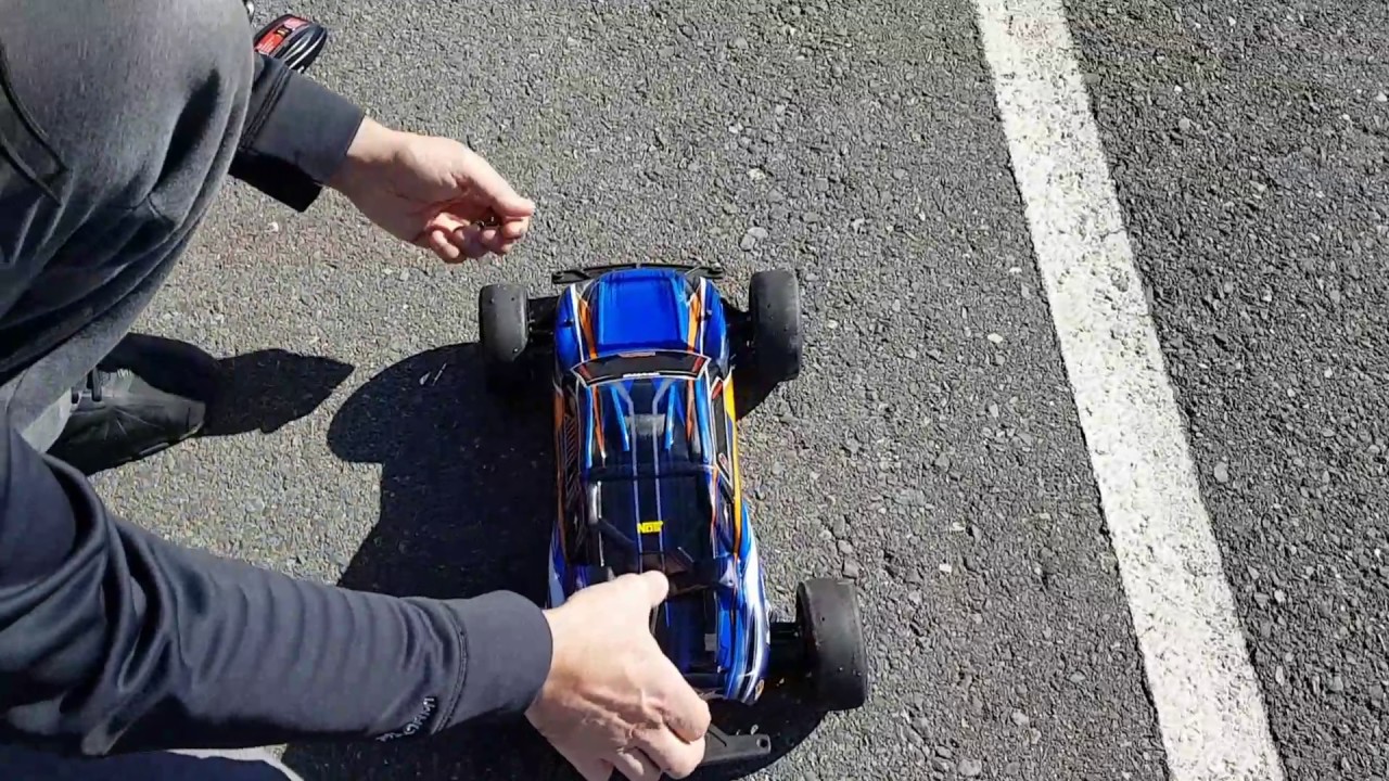 106 Mph WORLDS FASTEST RUSTLER MAMBA MAX PRO 2400 kv Speed run #3