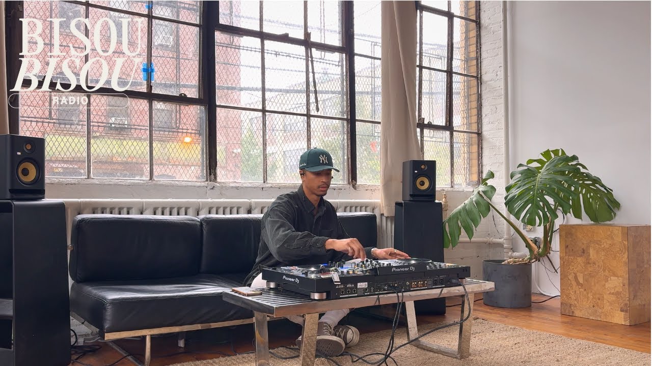 Smooth and Soulful R&B Mix in a Brooklyn Studio | Set 48 | Taylor Aye (Jazz + Soul + R&B + Edits)