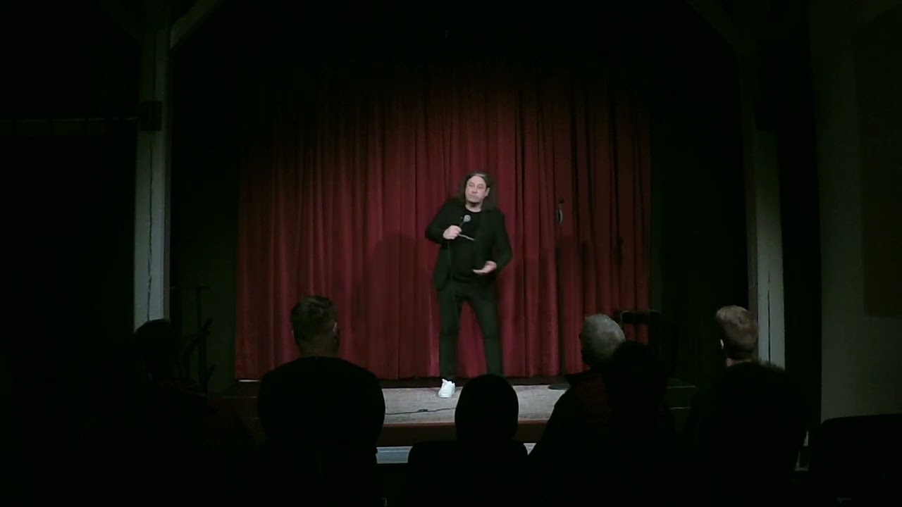 2023-02-15 Thomas Wivel, Play, Kbh  - Statsamtet