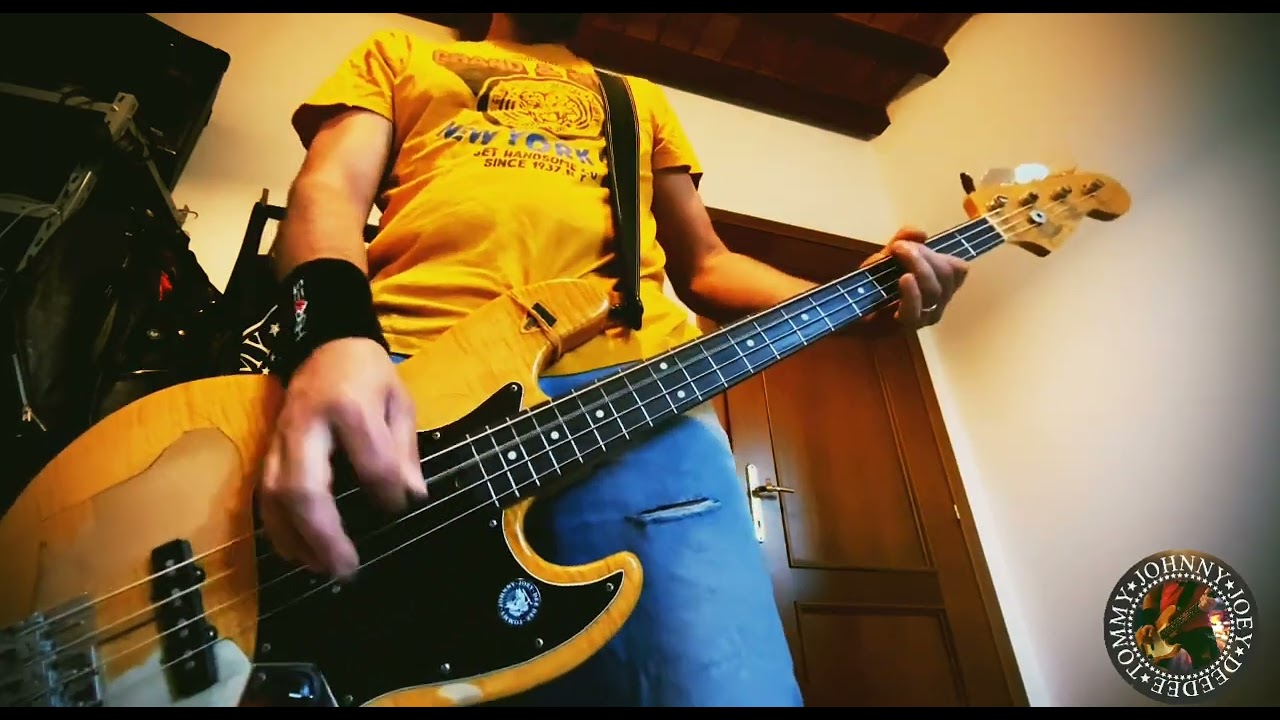 Ramones - I Wanna Live * bass cover