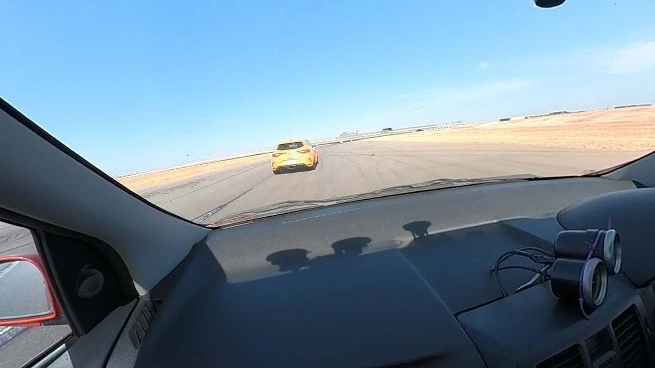 Racing a Megane RS in the Getz