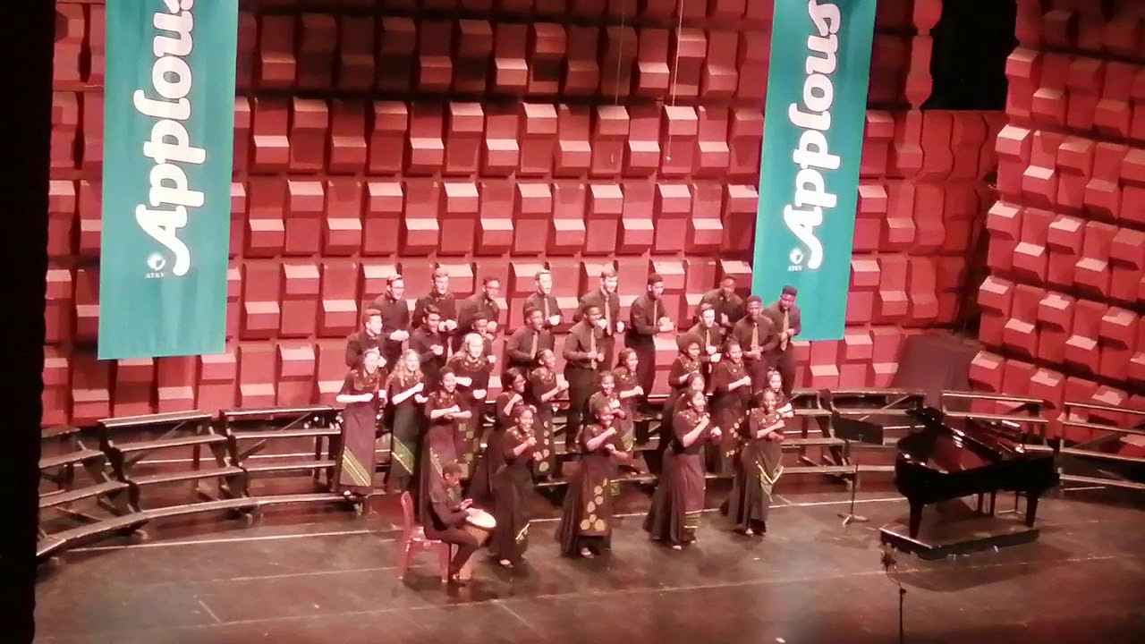 Ukholo Lwami by Stirling High School Chamber Choir - 2019