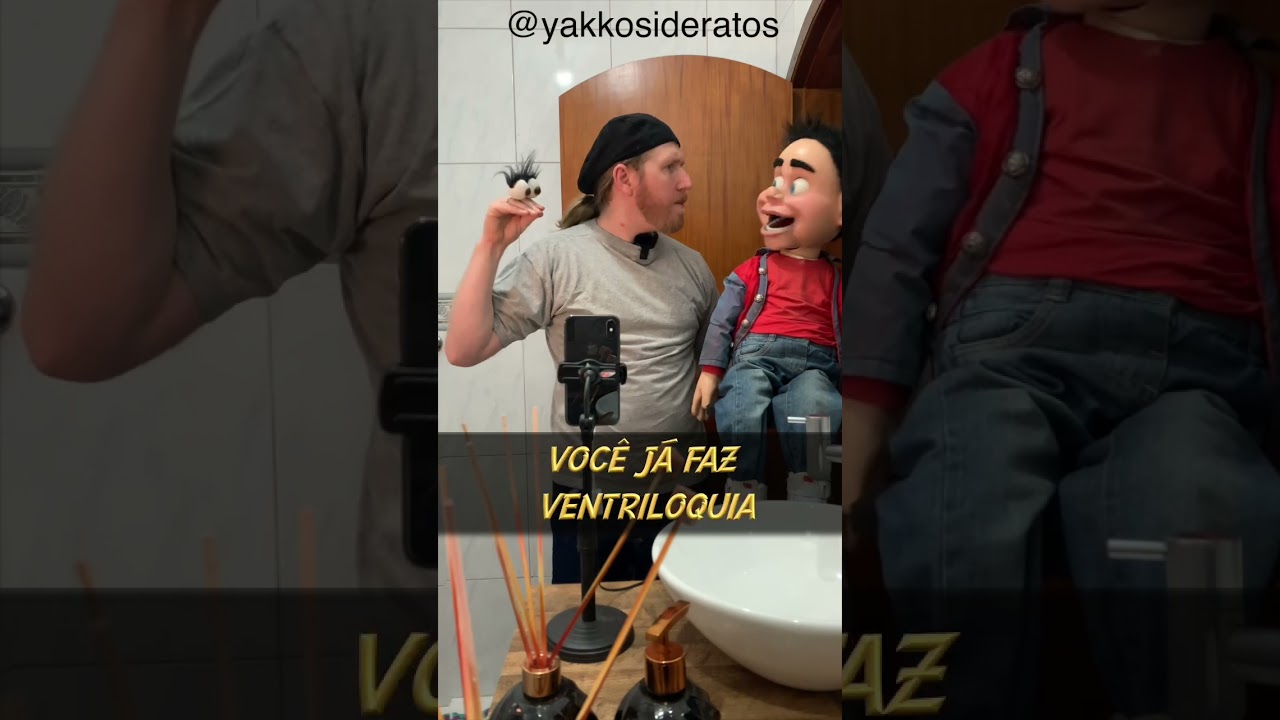 #shorts Esse Sou Eu Fazendo Ventriloquia