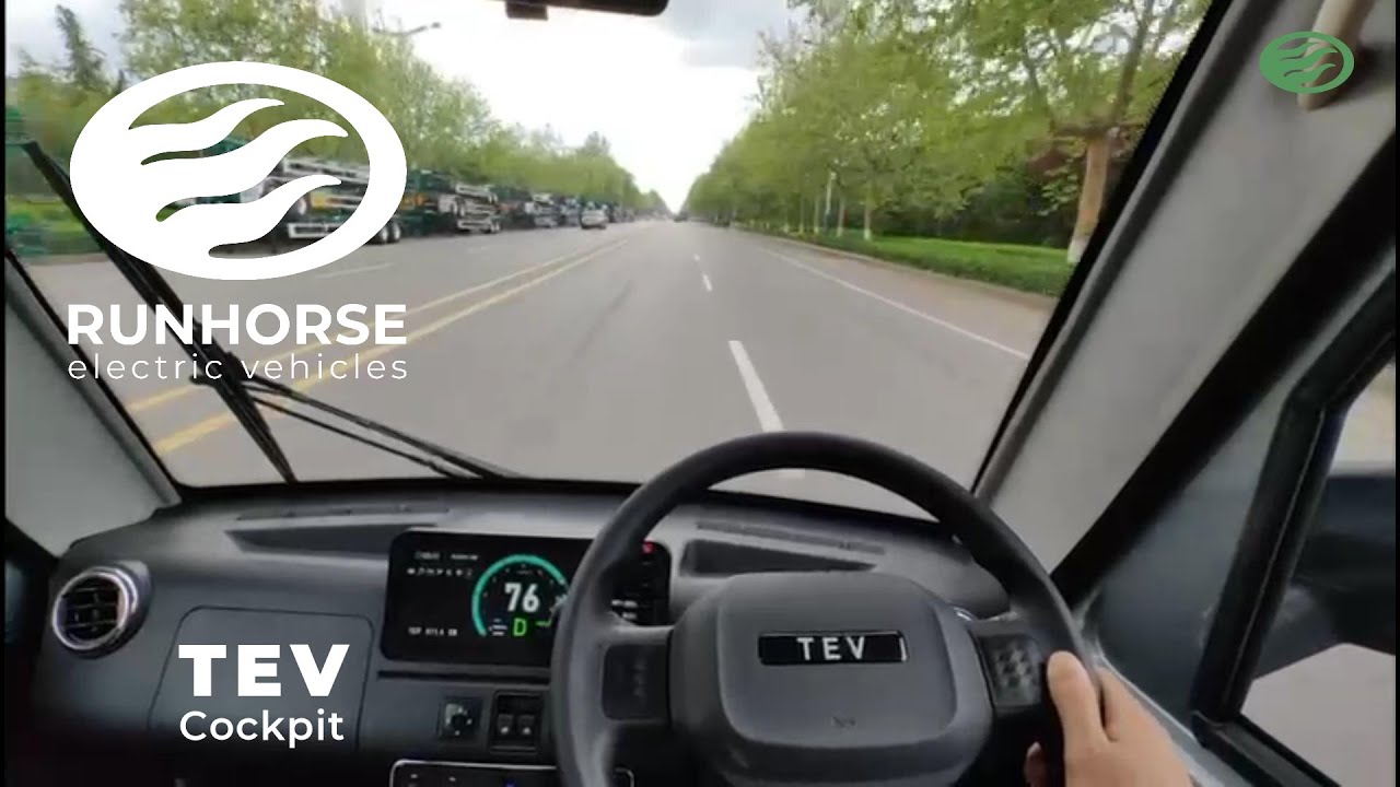 RUNHORSE electric vehicles &deg; Cockpit