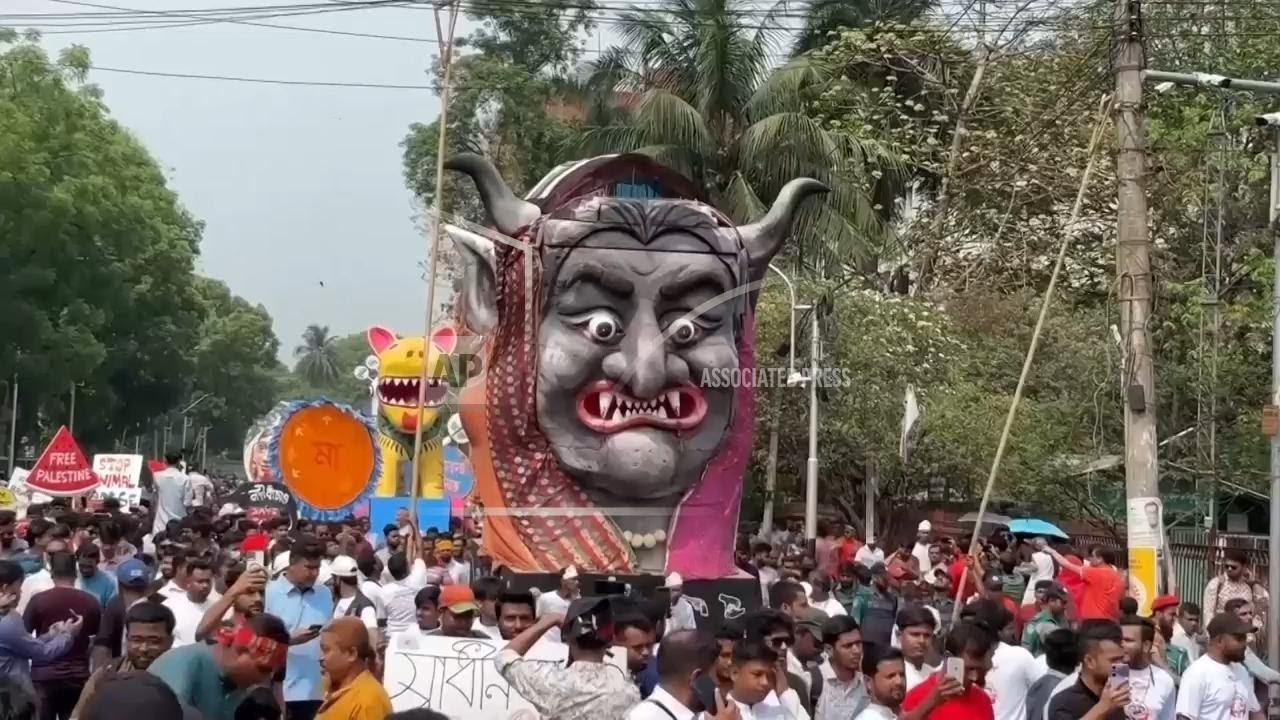 Bangladeshis fill streets of Dhaka for colourful Bengali New Year procession