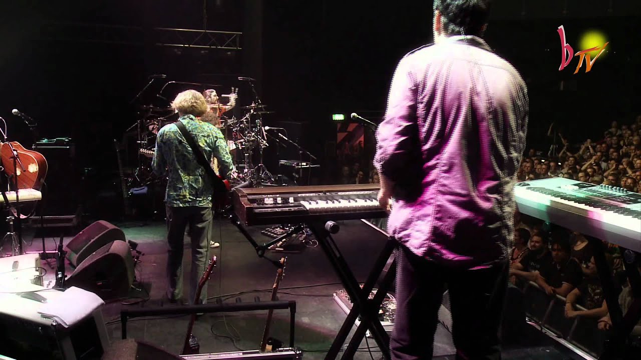 Transatlantic - Duel with the devil - live Tilburg 2010 - HD Version - b-light.tv